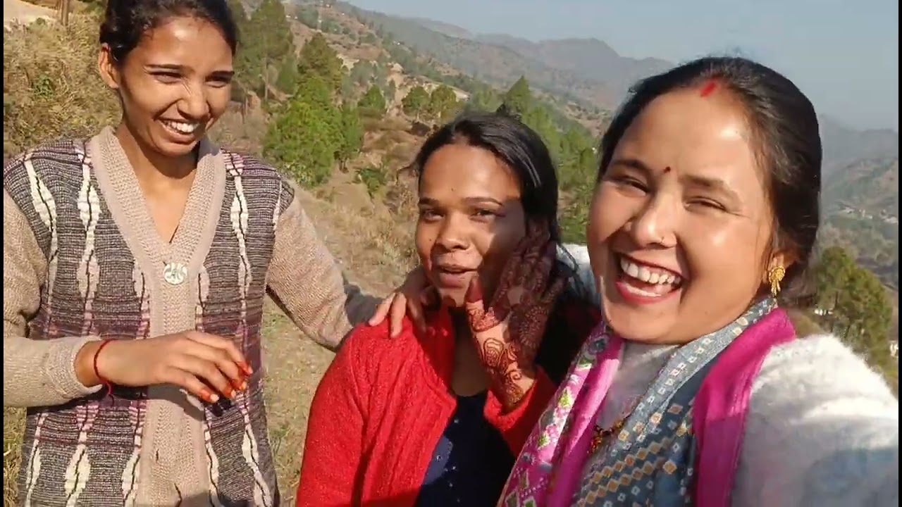 Aaj gyi m bridel mekup ke liye 😍😊