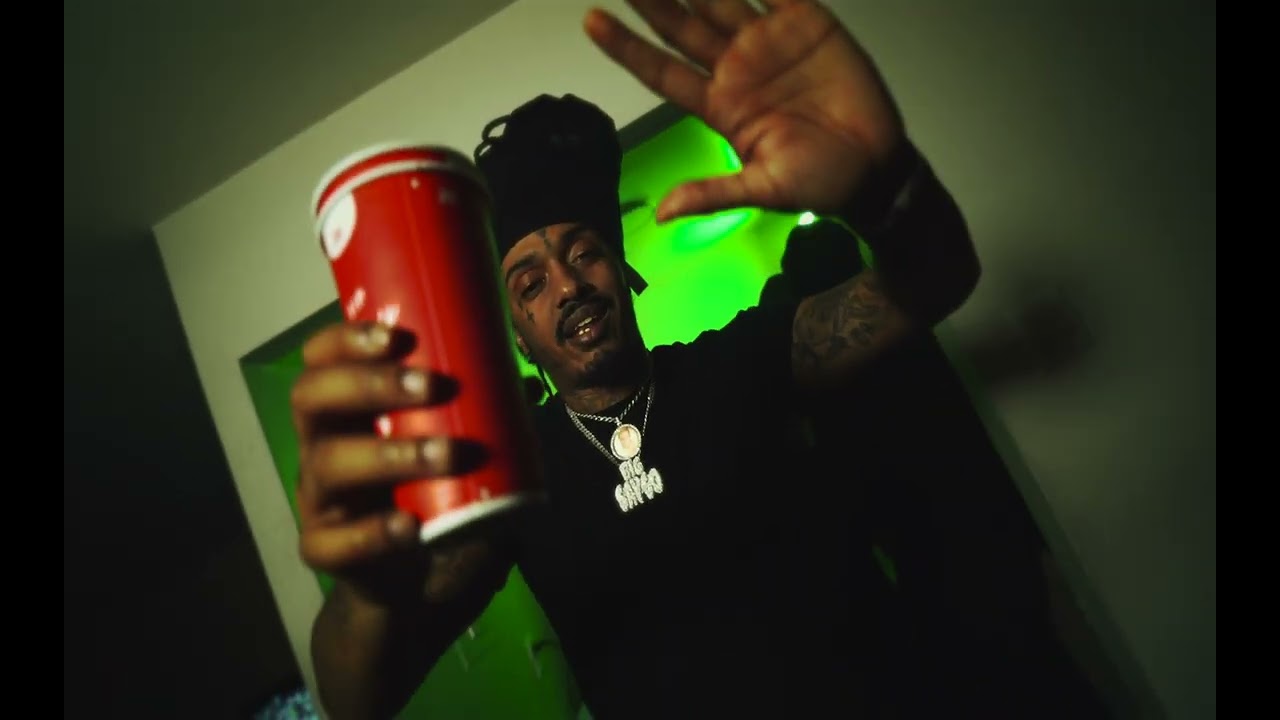 Lil Dude - Green (Official Visual) | @EAZYFILMZ400​