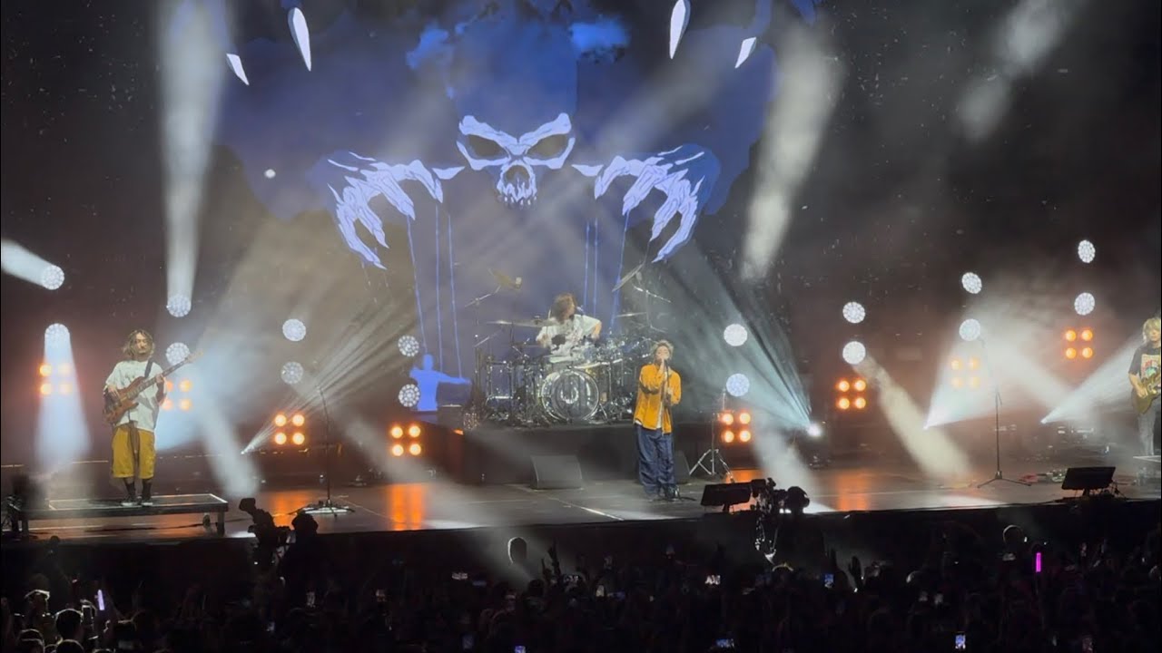 ONE OK ROCK - Puppets Can’t Control You (LIVE Madrid 2025 Palacio Vistalegre Arena)