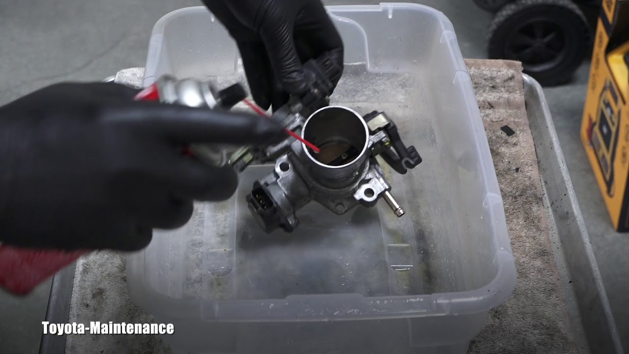 How to clean throttle body on Toyota Echo