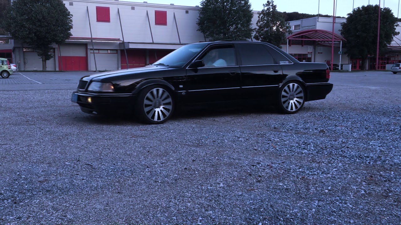 AUDI v8 1989 D11 46er CarPorN MOV