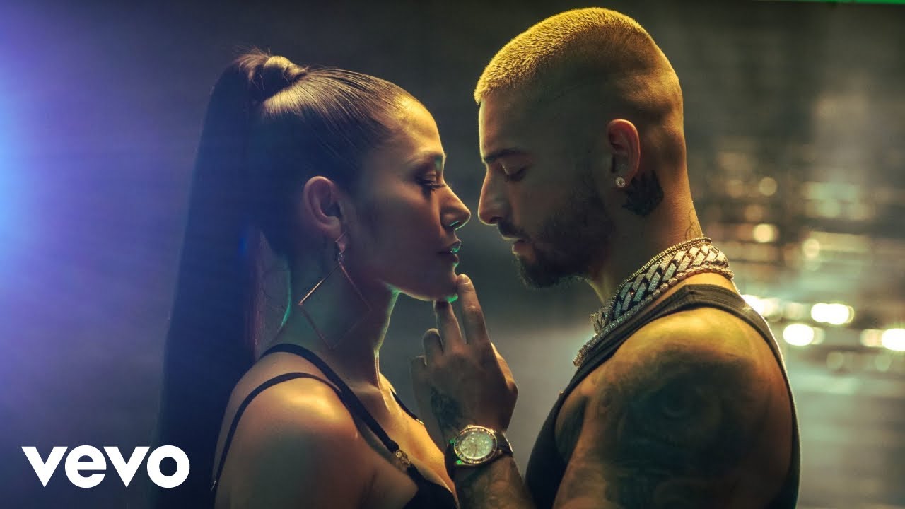 FARIANA, Maluma - As&iacute; As&iacute; (Official Video)