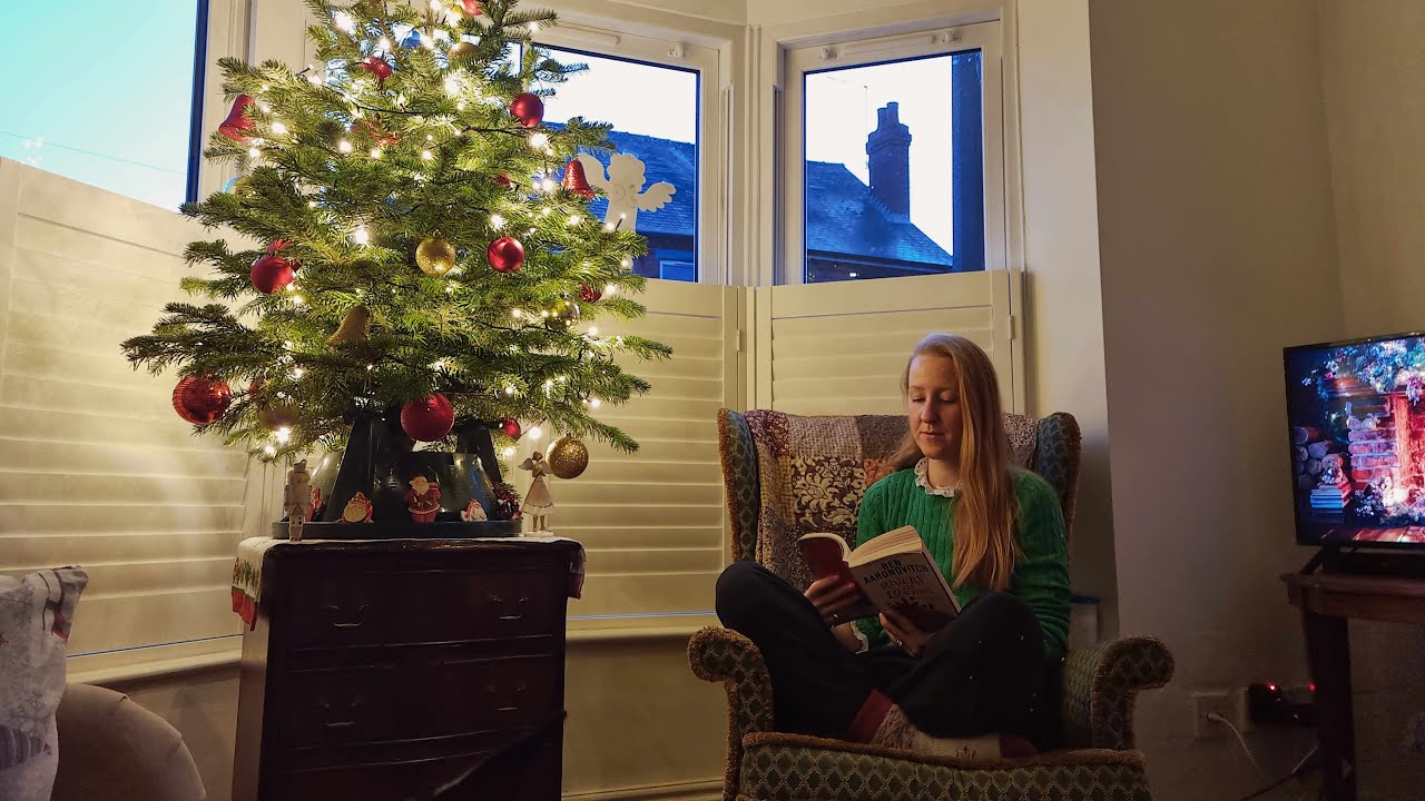 Christmas overwhelm | Burning candle at both ends