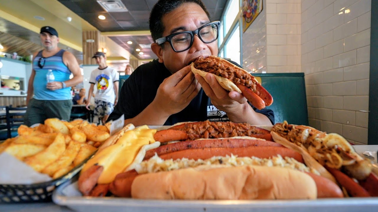 I STRUGGLED WITH FIVE THICK FOOT LONG WEINERS | 5 FOOT LONG CHALLENGE 