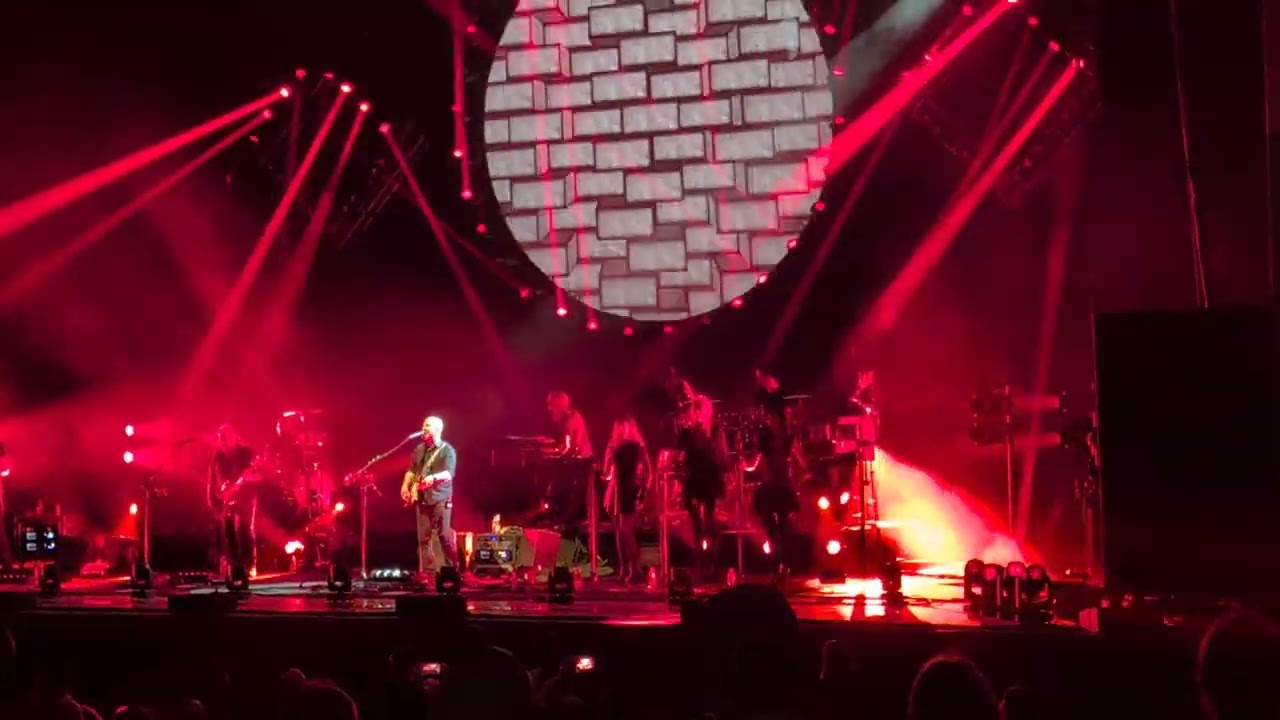 Brit Floyd - Run Like Hell - Cincinnati, 14Aug 2025