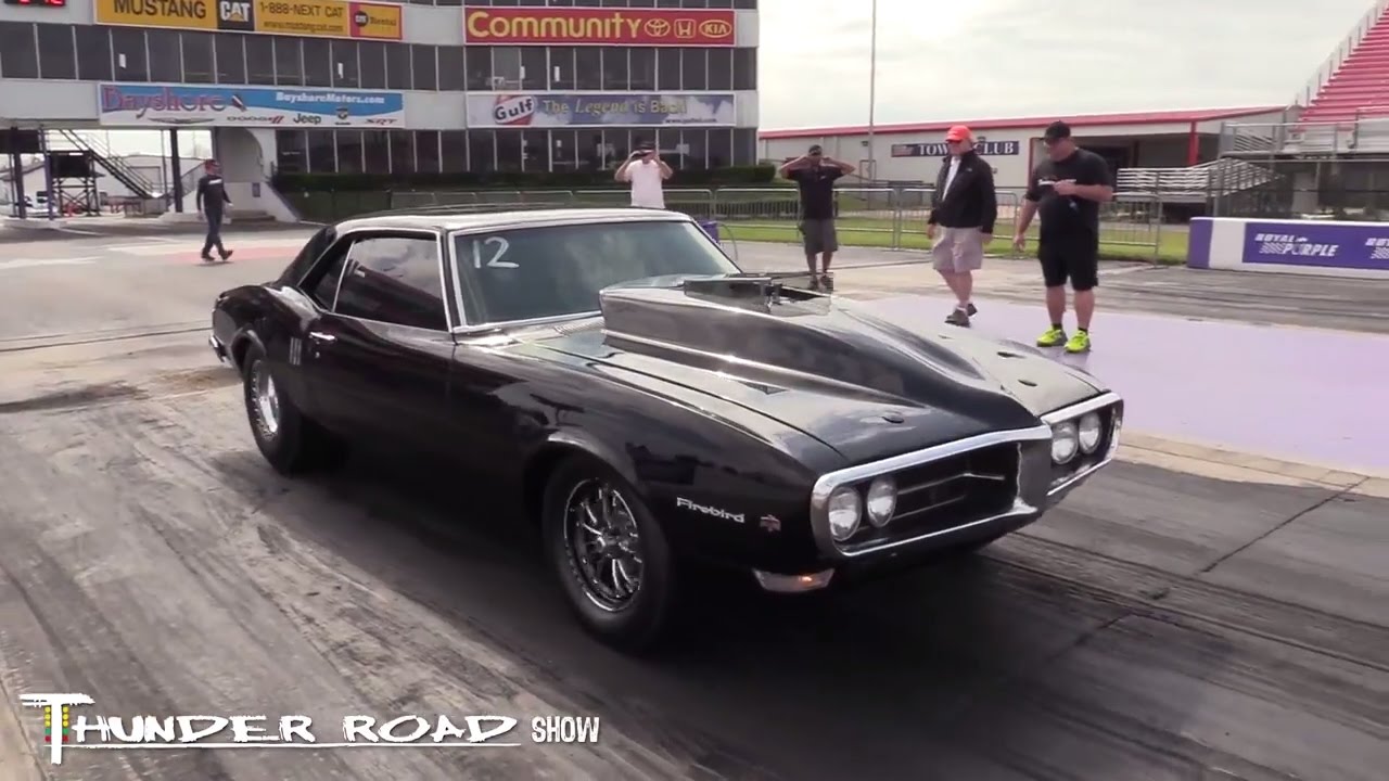 Beautiful 68 Firebird at Quick 30