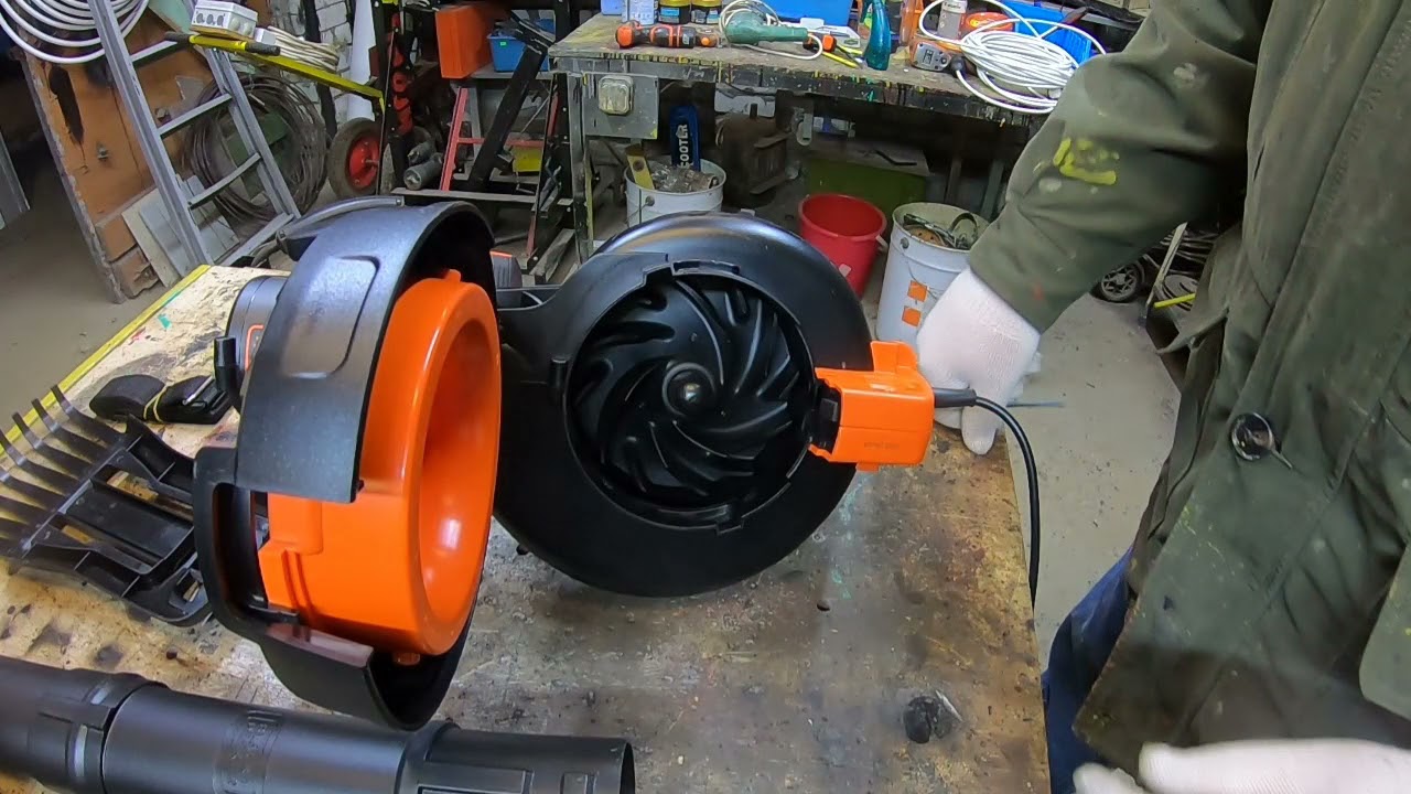 садовый пылесос воздуходувка Black&Decker BEBLV301-QS обзор