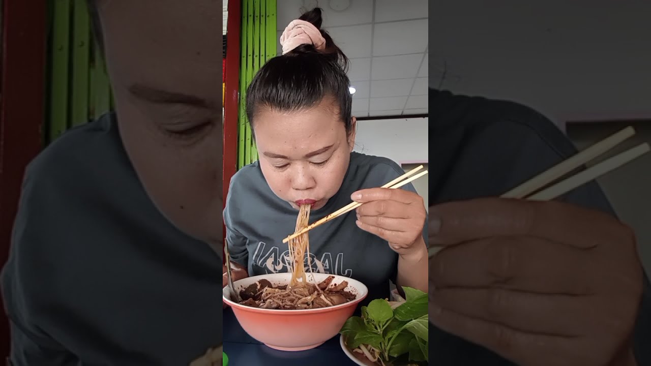 ก๋วยเตี๋ยวไก่มะระร้านรีมทางแชบมาก