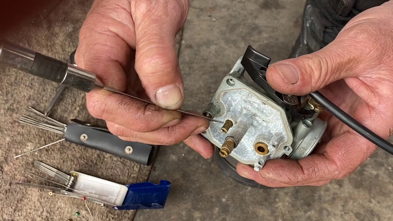 Small engine carburetor repair Honda xr 100