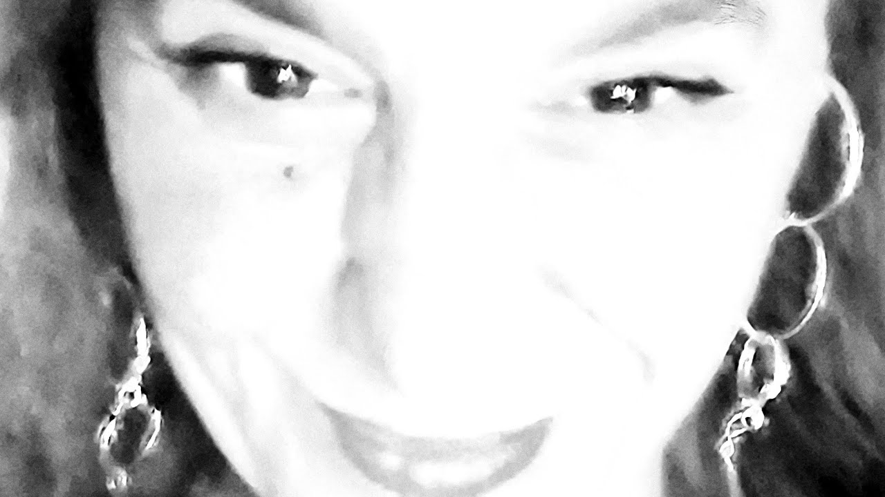 @🖤HUHU💜🍎👜☺️