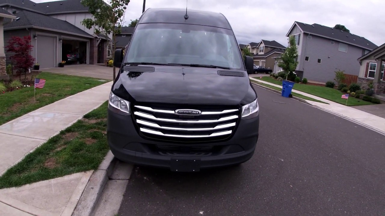 2020 Freightliner Sprinter Van