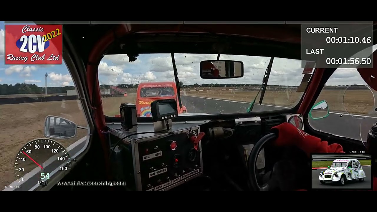 2CV 24Hr 2022 - Team Iceni - Racing till the flag & pit parade - Greg Page -  Snetterton 200