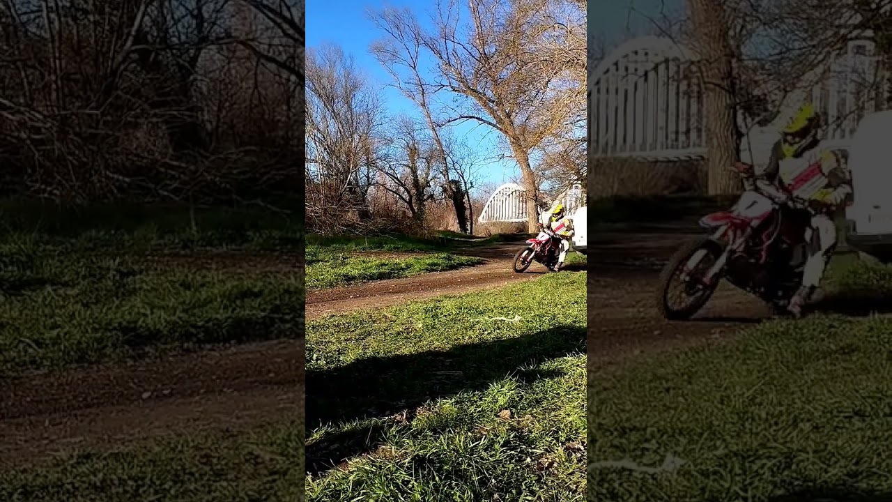 Ralenti sur moto cross #music #motocross #moto #ralenti #satisfaisant