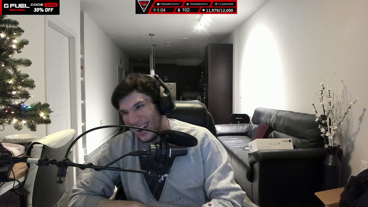Trainwreckstv Roasting People