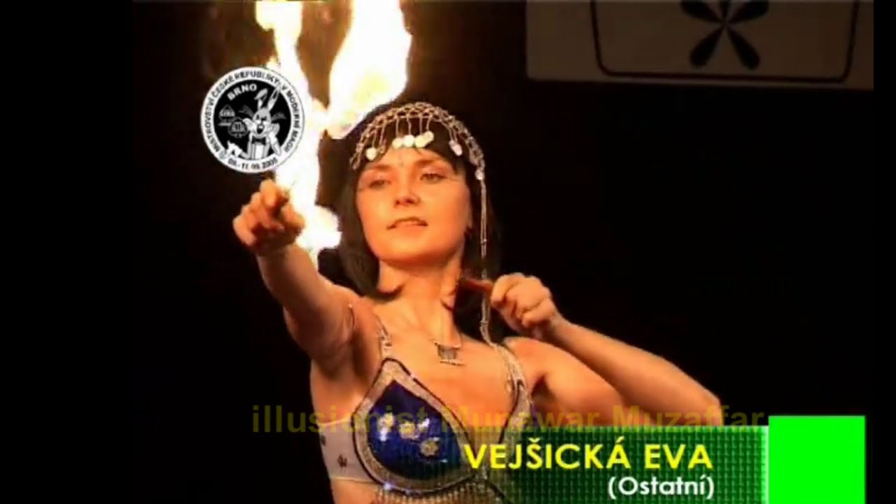 Girl Fire Eater Magic Convention Czech 2005