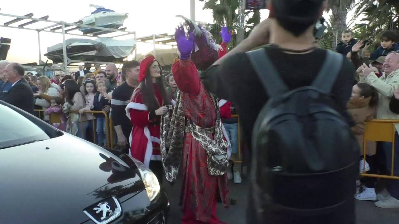 LLEGADA A MELILLA DE SS.MM LOS REYES MAGOS