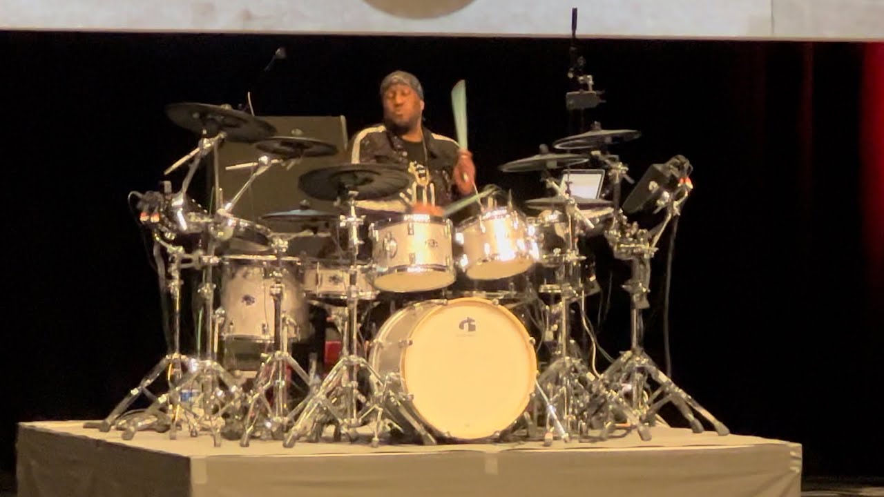 Eric Moore - Get Ur Freak On - Live Performance - UK DRUM SHOW 2022