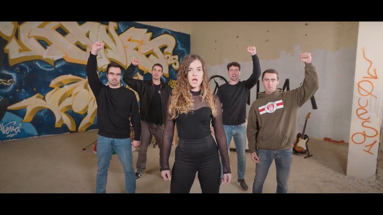 &Agrave;nima - La Fera (Videoclip)