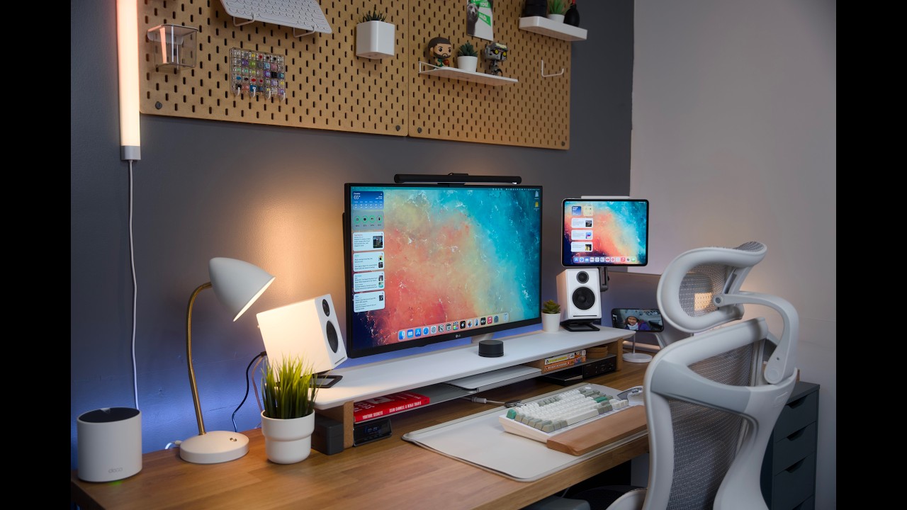 The Perfect Minimalist Desk Setup for 2025 | Productivity & Style