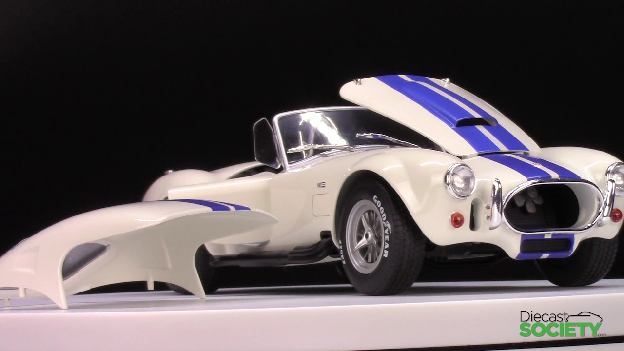 Un-Boxed: Solido Shelby Cobra 427 S/C Hardtop