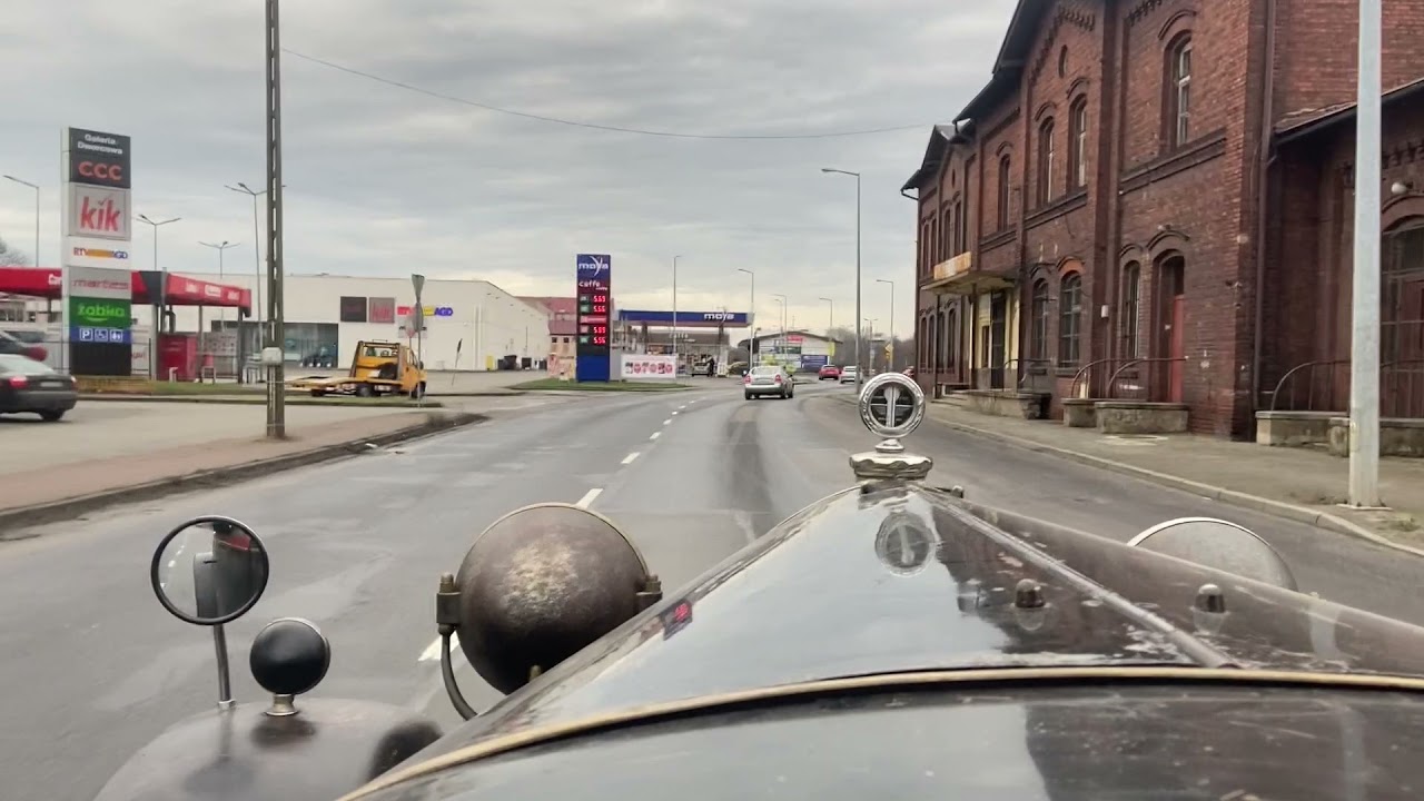 New Year's valve airing - 1928 Talbot M67