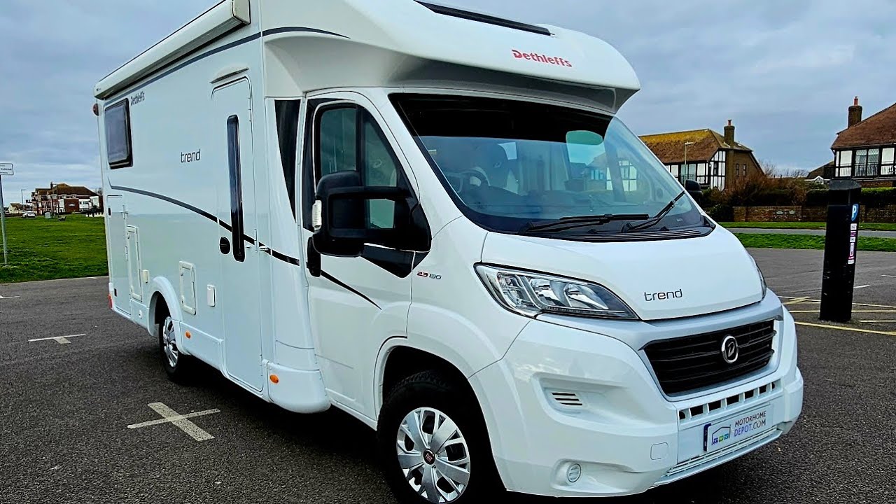 For Sale Dethleffs Trend T6717 motorhome 4 berth/belts 28k 3500kgs 6.99m garage fixed bed