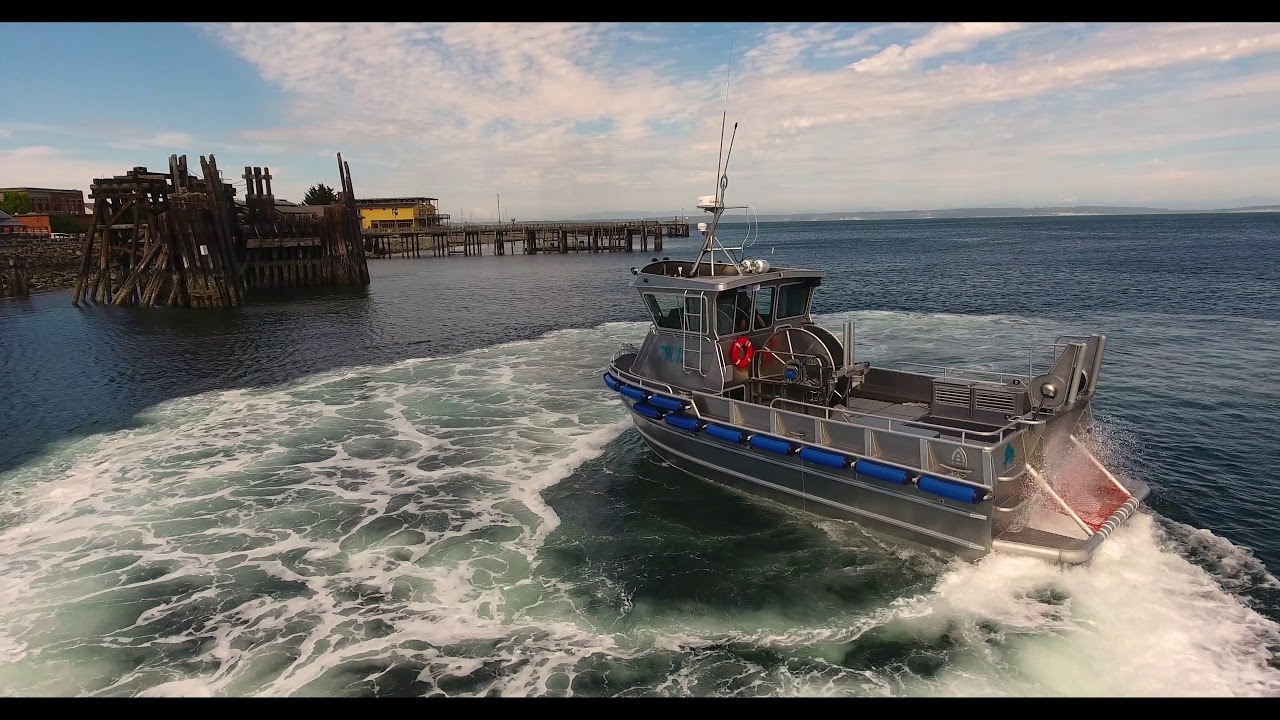 ACI BOATS.  32' GILLNETTER