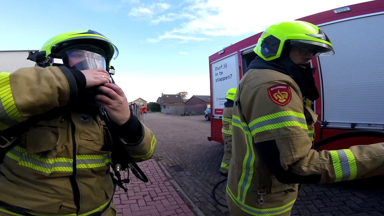 Brandweer Den Oever - Prio 1 voertuigbrand