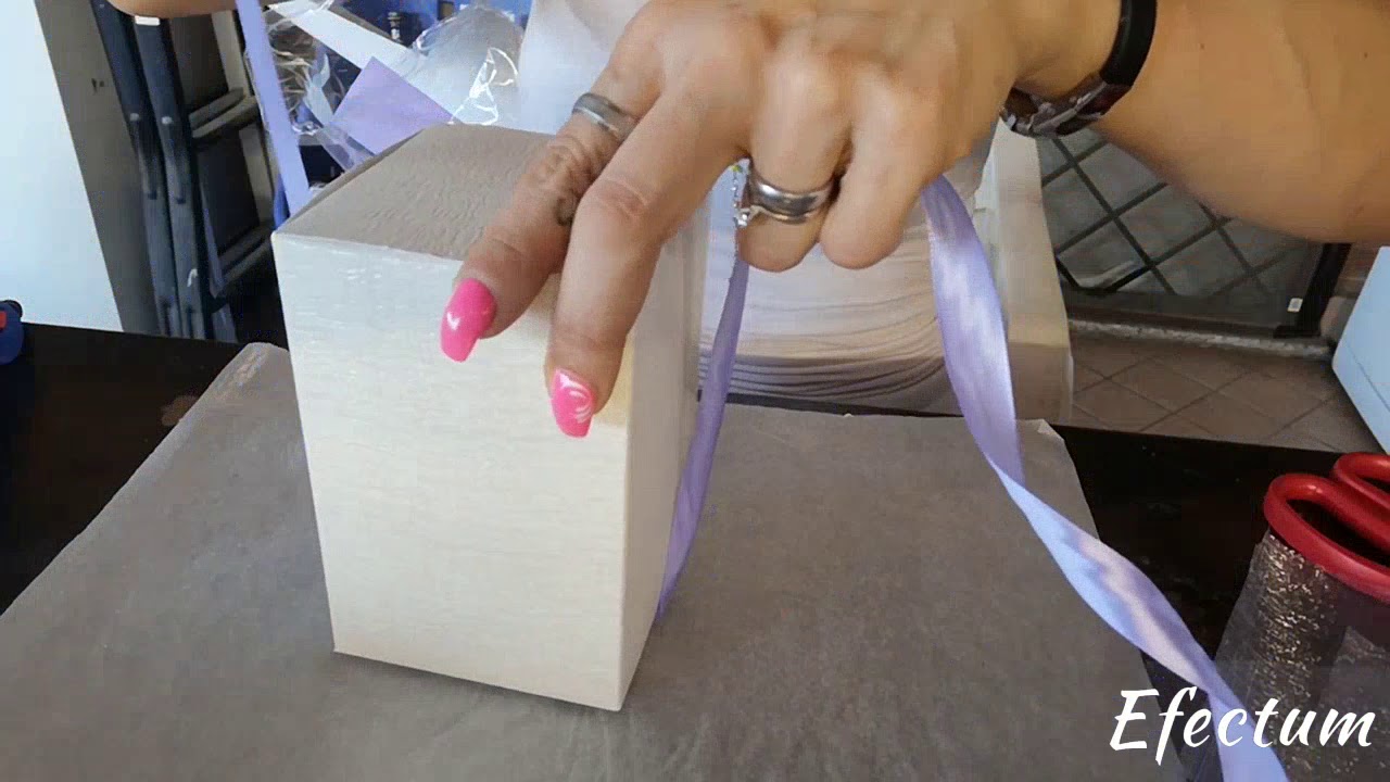 Decorazione su una Bomboniera