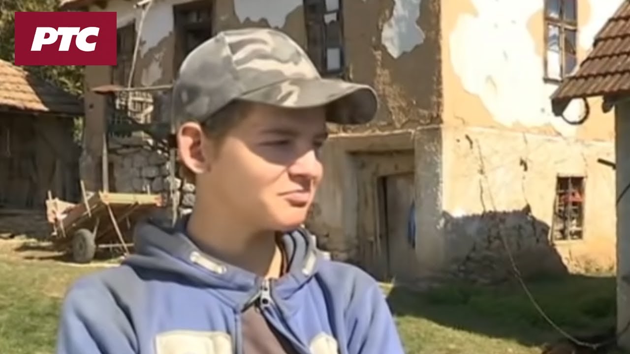Mladi Jovan živi sam bez struje i vode, a kuću neće da napusti