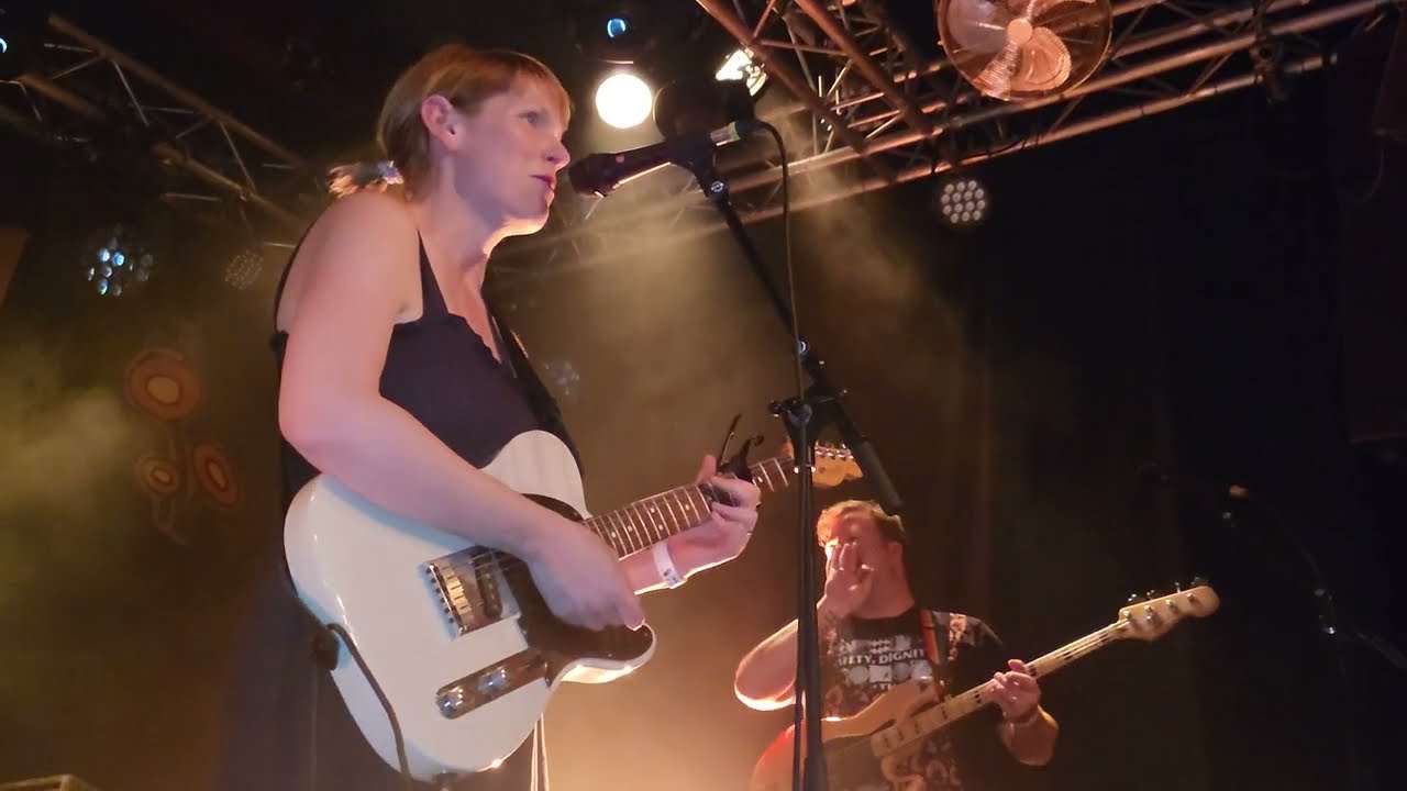 Allo Darlin' - Cologne - live in K&ouml;ln, Geb&auml;ude 9 @ Cologne Popfest 5.4.2025