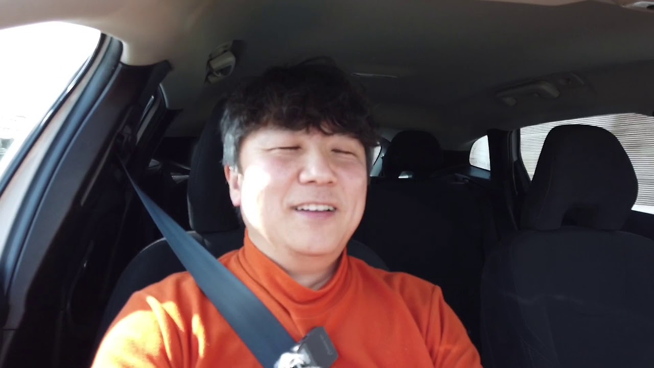 シーコネ放送局　2015年ボルボV40 D4のご紹介