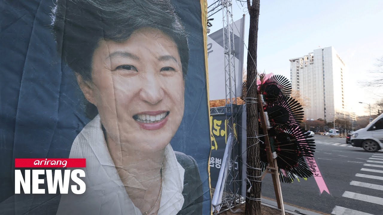 Ex-president Park Geun-hye set free at midnight after last week's presidential pardon