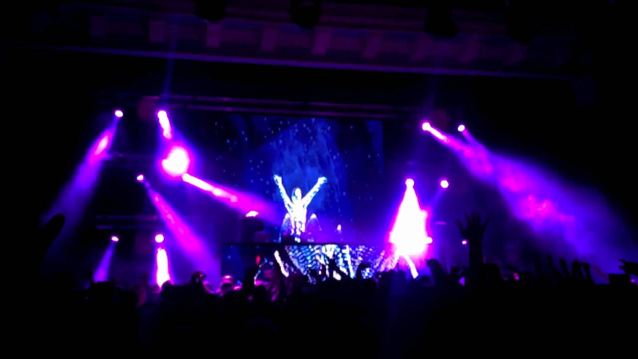 Avicii Live in Milwaukee at The Rave 1/7/12 - Levels, Seek Bromance, Save the World Tonight
