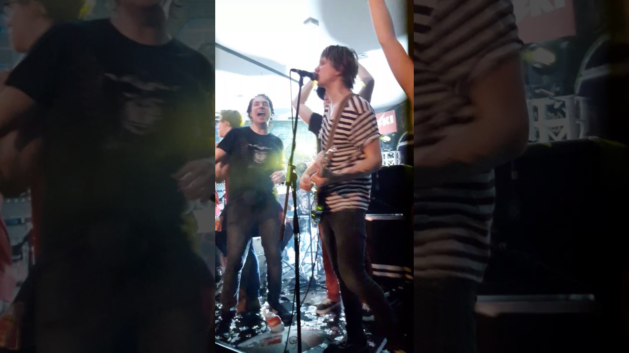 Schmutzki - Sauflied (live)