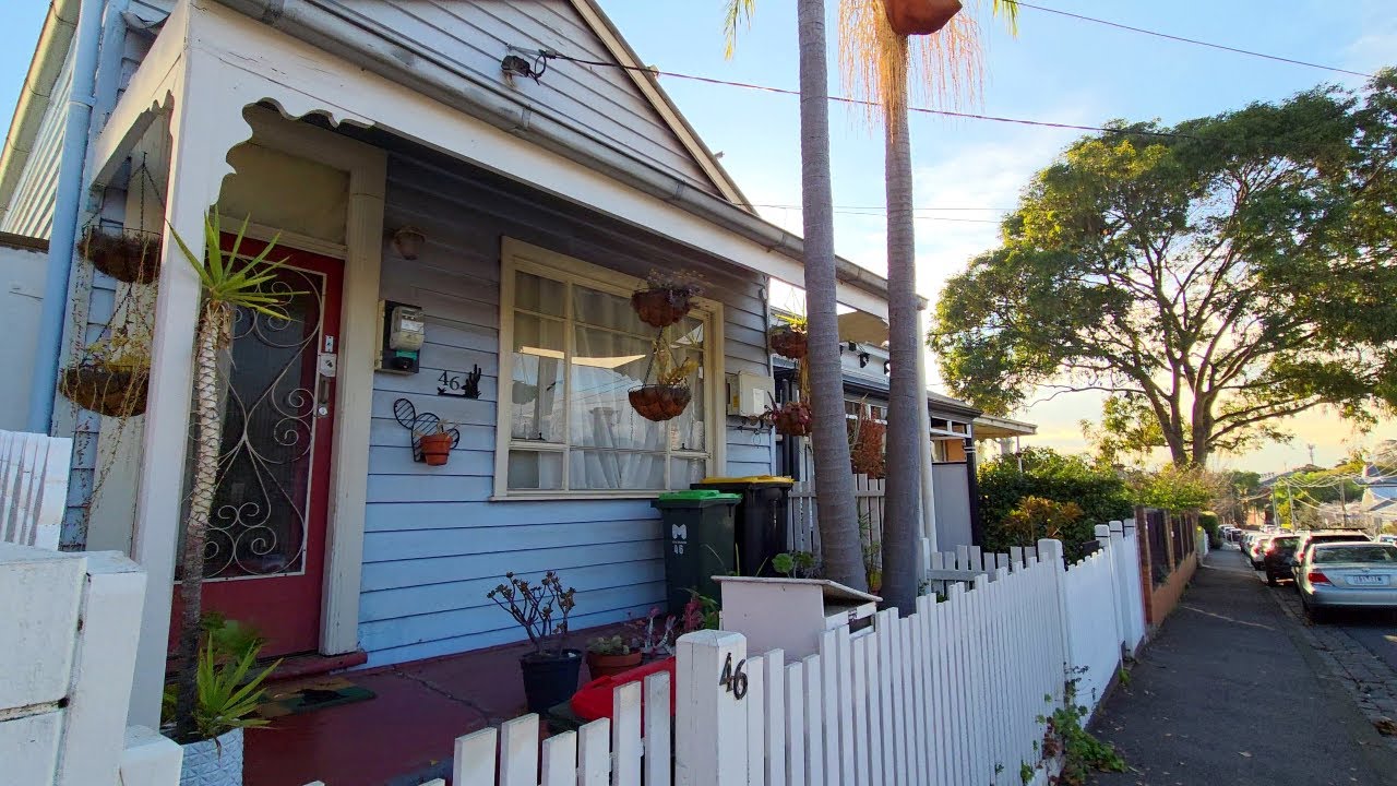 Kensington Melbourne Suburb Walking Tour
