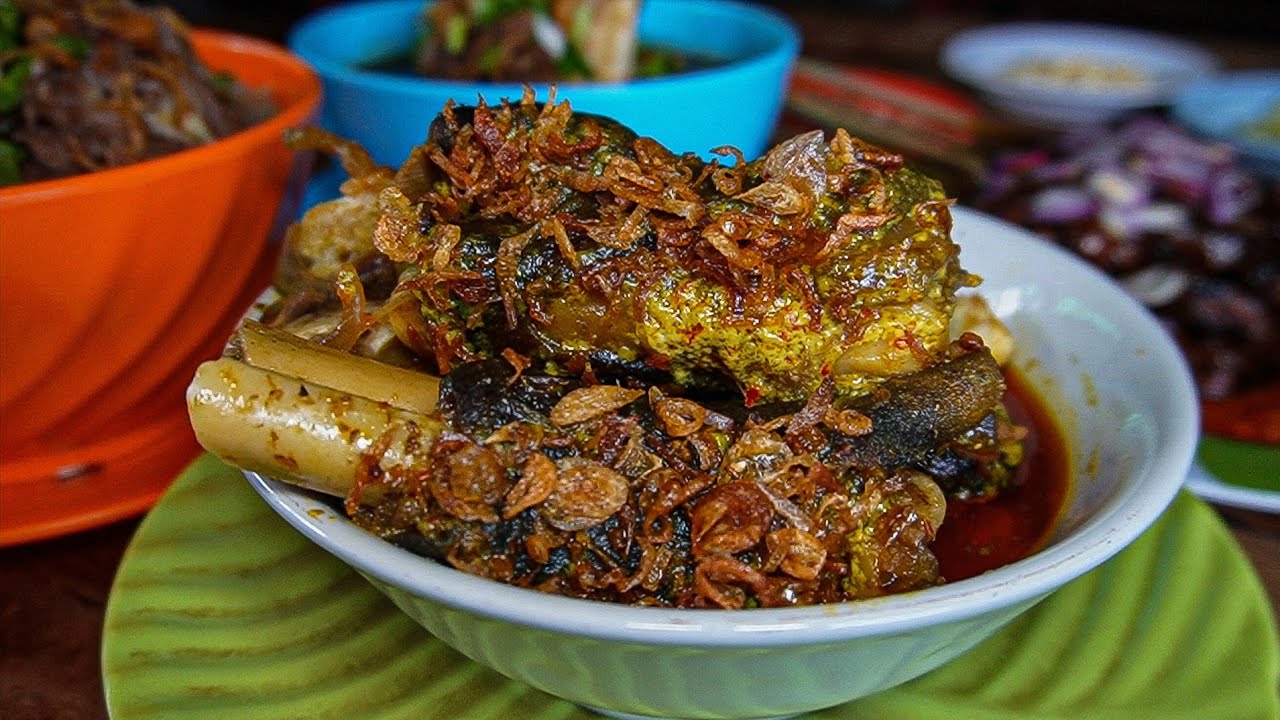 SURGANYA KULINER KAMBING, TUSUKNYA GEPENG BUMBUNYA JARANG DITEMUKAN DI WARUNG LAIN