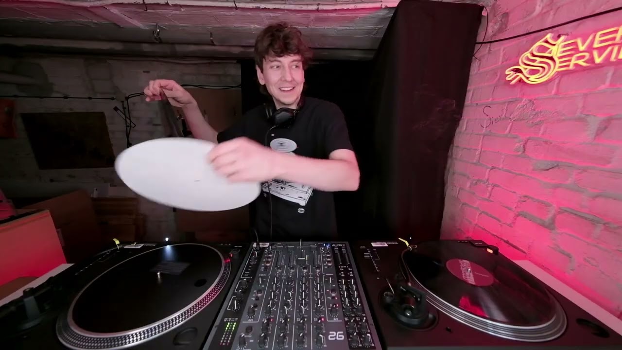 Sievert Serviert - Vinyl Session 002