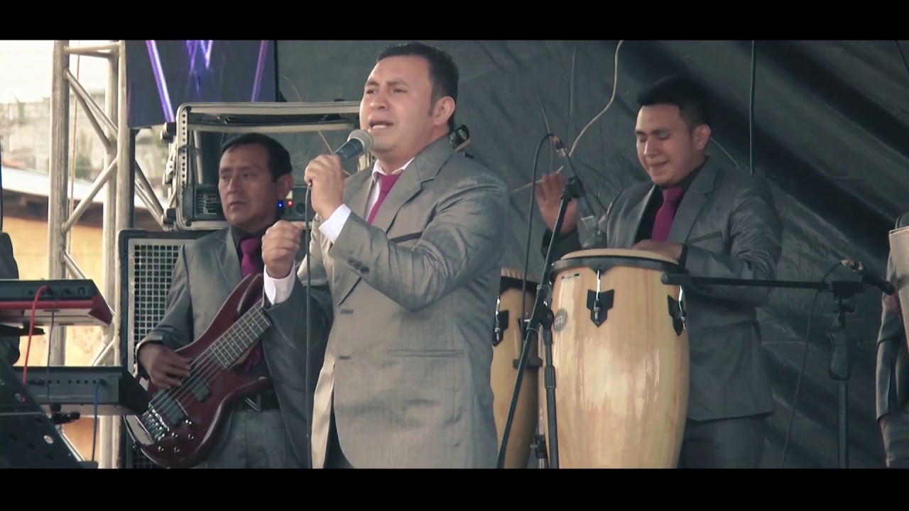 Tomas Mejía y su Grupo Regalo de Dios // Hogar de mis Recuerdos