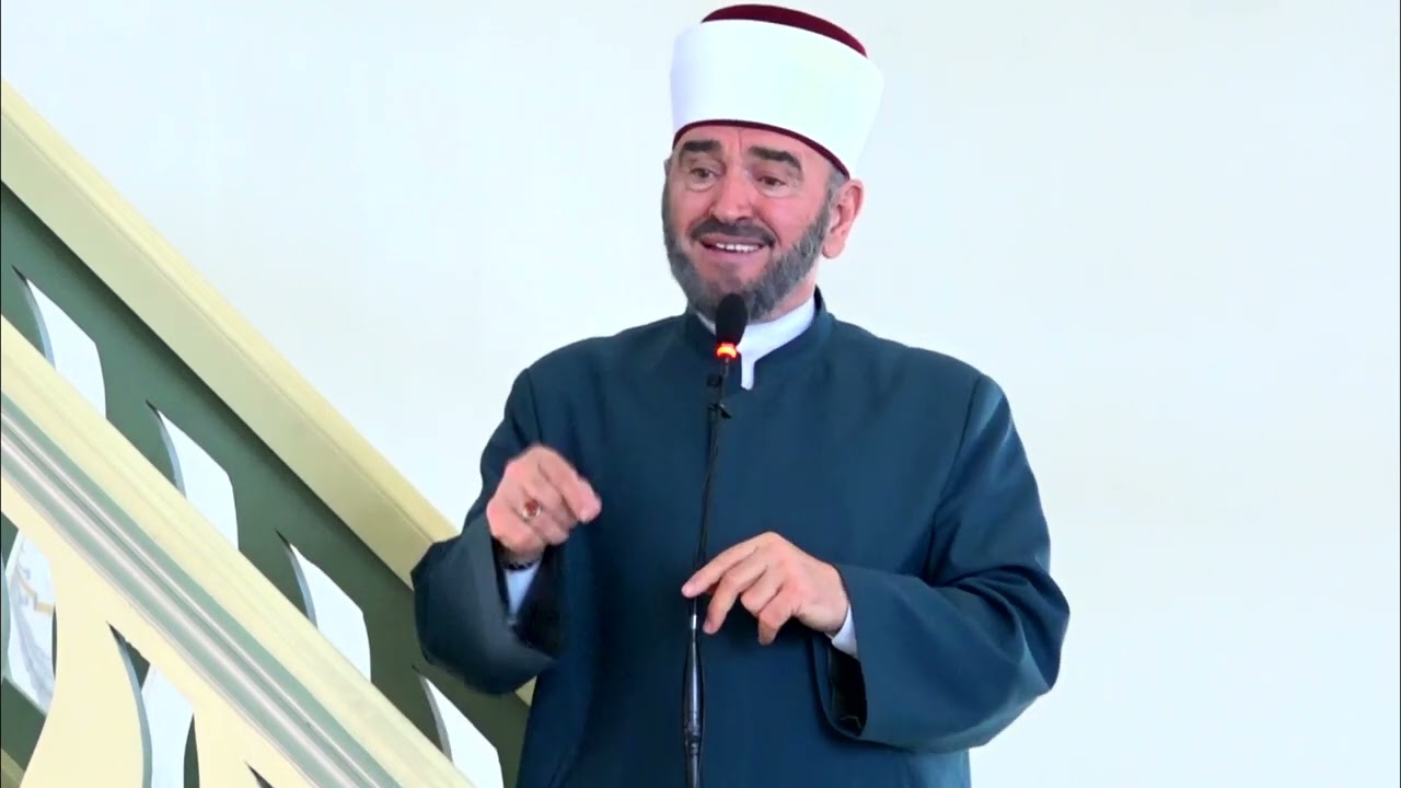 Vrasësi meriton dënimin më të rëndë në xhehenem,hidhërimin e Allahut dhe mallkimin e Tij