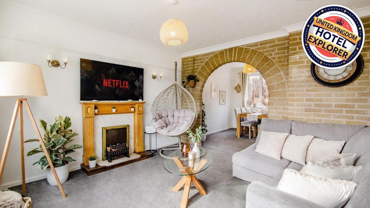 Serene Boho Retreat: White Oak Charm House 7ppl | Sheffield, United Kingdom | Hotel Review 🏩