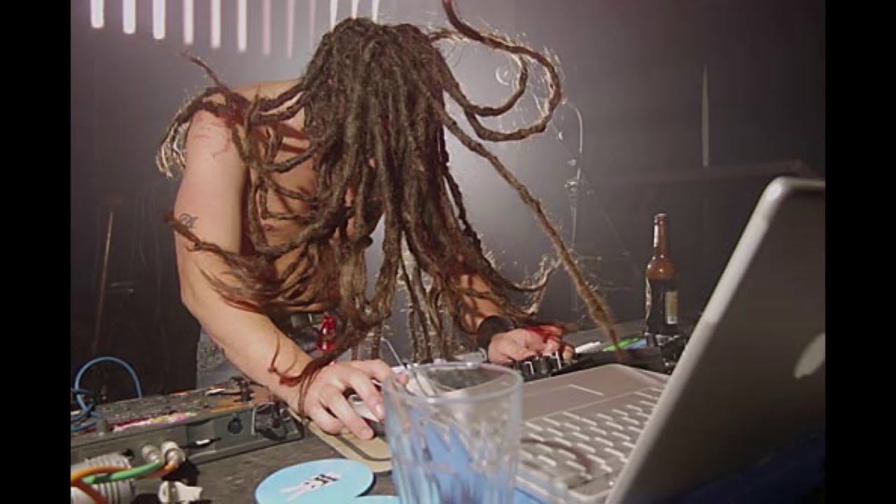 Bong ra - Live at Motion Sickness HQ