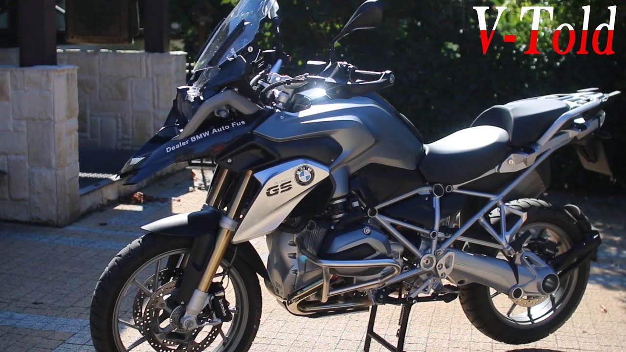 BMW R 1200 GS with Akrapovic exhaust startup & walkaround