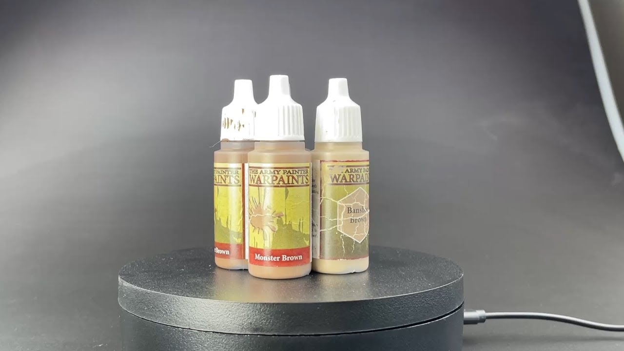 Worn/Distressed Leathers #paintingminiatures #miniaturepainting #drybrushing #art #paintingtutorial