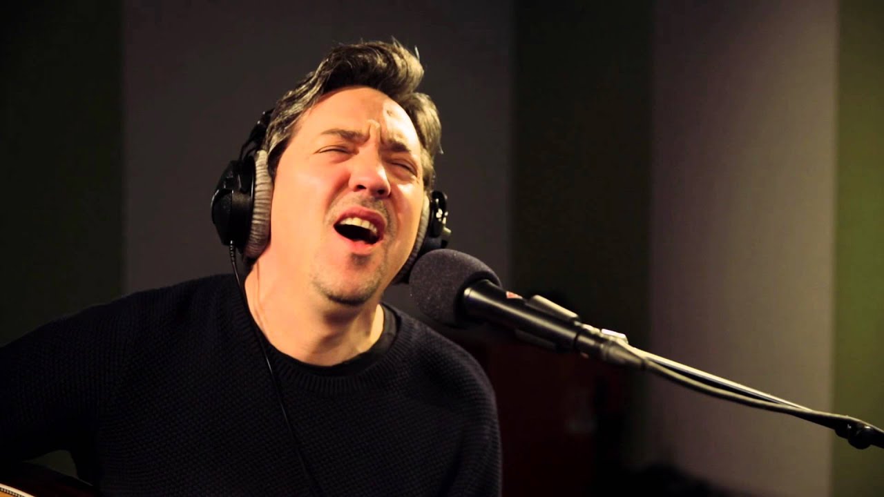 Jon Toogood in Session