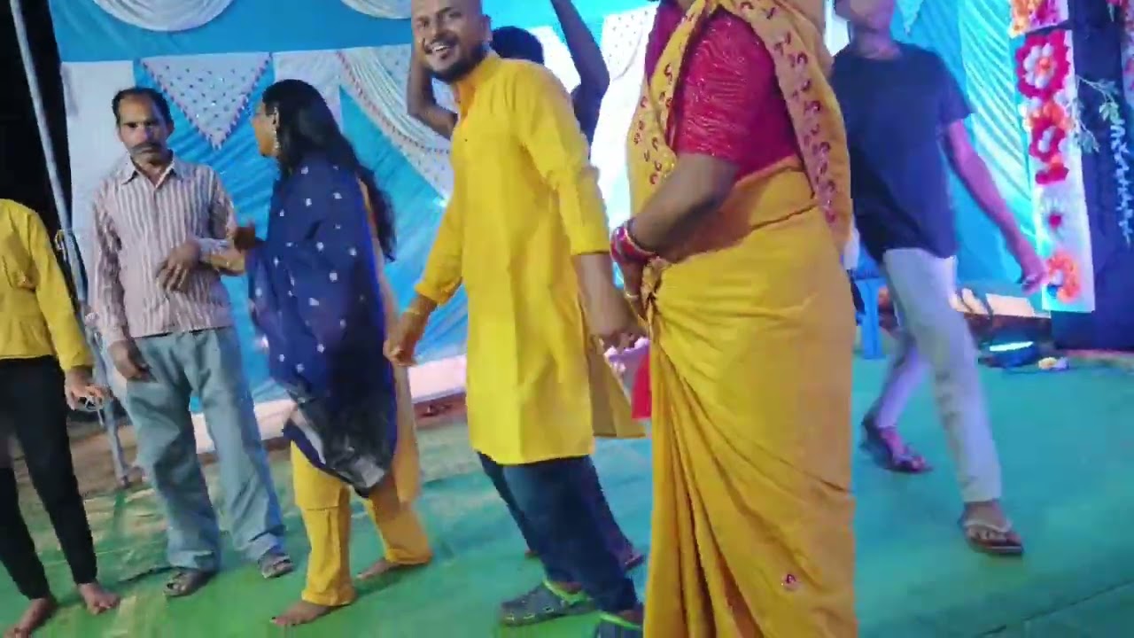 ❤️🥰🤗 Mahesh Bhaiya ki Shadi me Puri Family Ka Enjoy Masti 🤗🥰❤️#youtubeshorts #trending #ytshorts