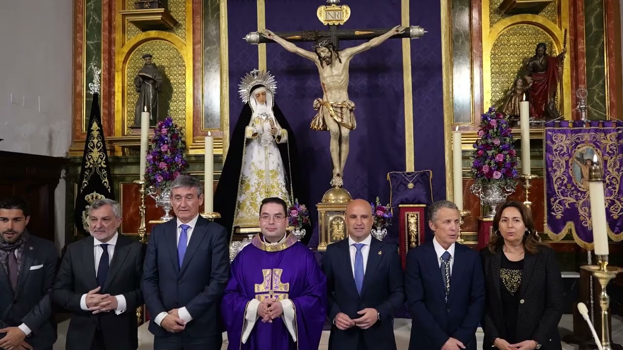Entrega Escudo de Oro de la Diputación al Cristo de la Expiración de Adra