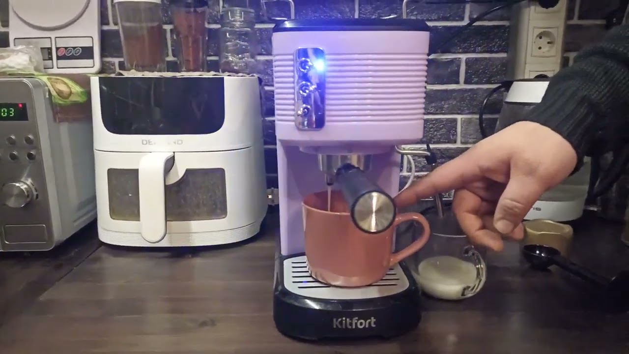 Приготовили вкусный кофе. Обзор кофеварки KITFORT KT-7180-3