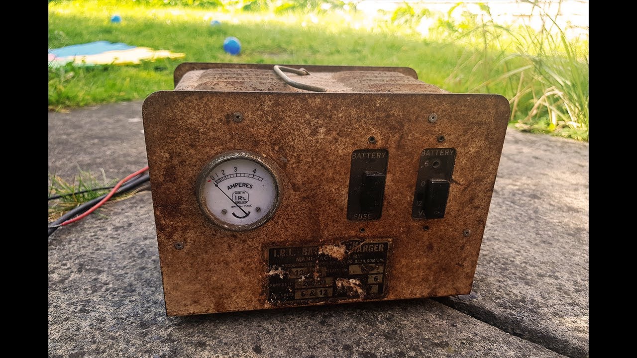 Old Battery Charger 6/12 V Restoration