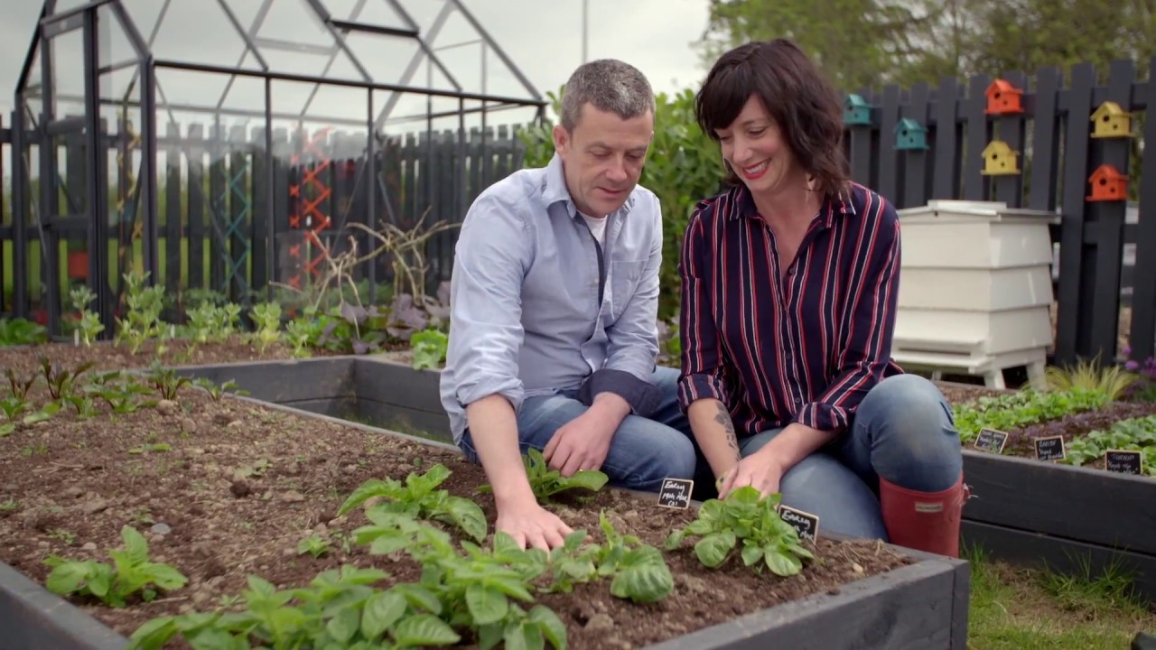 GROW COOK EAT - Potatoes - Episode 1 Part 1